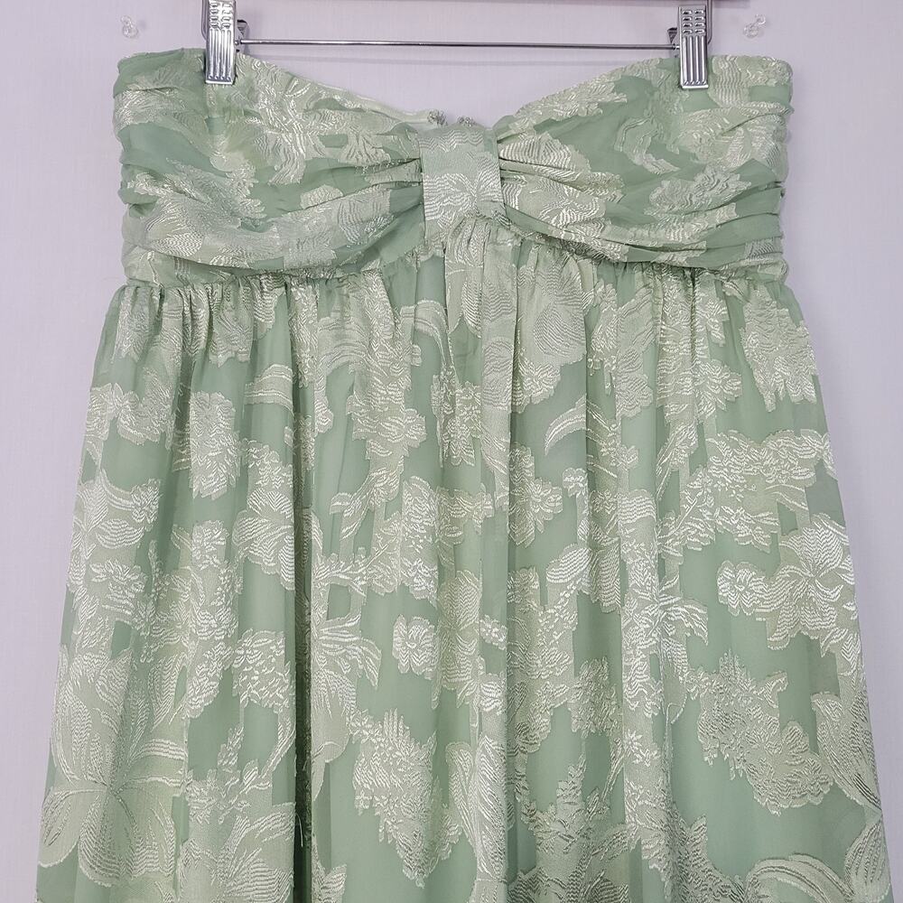 Lulus Danalia Sage Floral Burnout Strapless Maxi Dress size M Wedding Fairy New - Picture 3 of 9